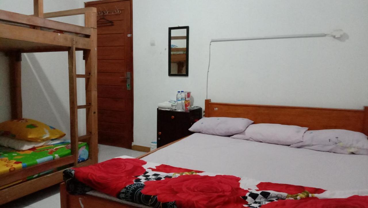 Jiddan Syariah Redpartner Hotel Lembang Buitenkant foto