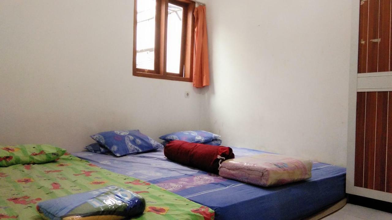 Jiddan Syariah Redpartner Hotel Lembang Buitenkant foto