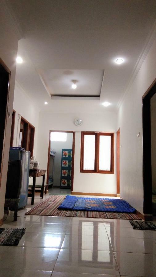 Jiddan Syariah Redpartner Hotel Lembang Buitenkant foto